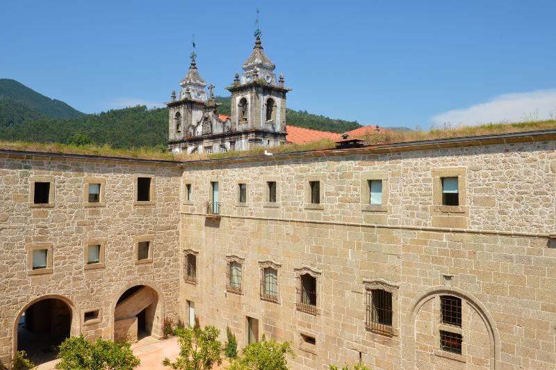 Pousada Mosteiro De Amares Bagian luar foto